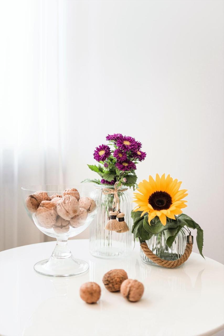 Apartmán Apartament Chmielna 5 Varšava Exteriér fotografie