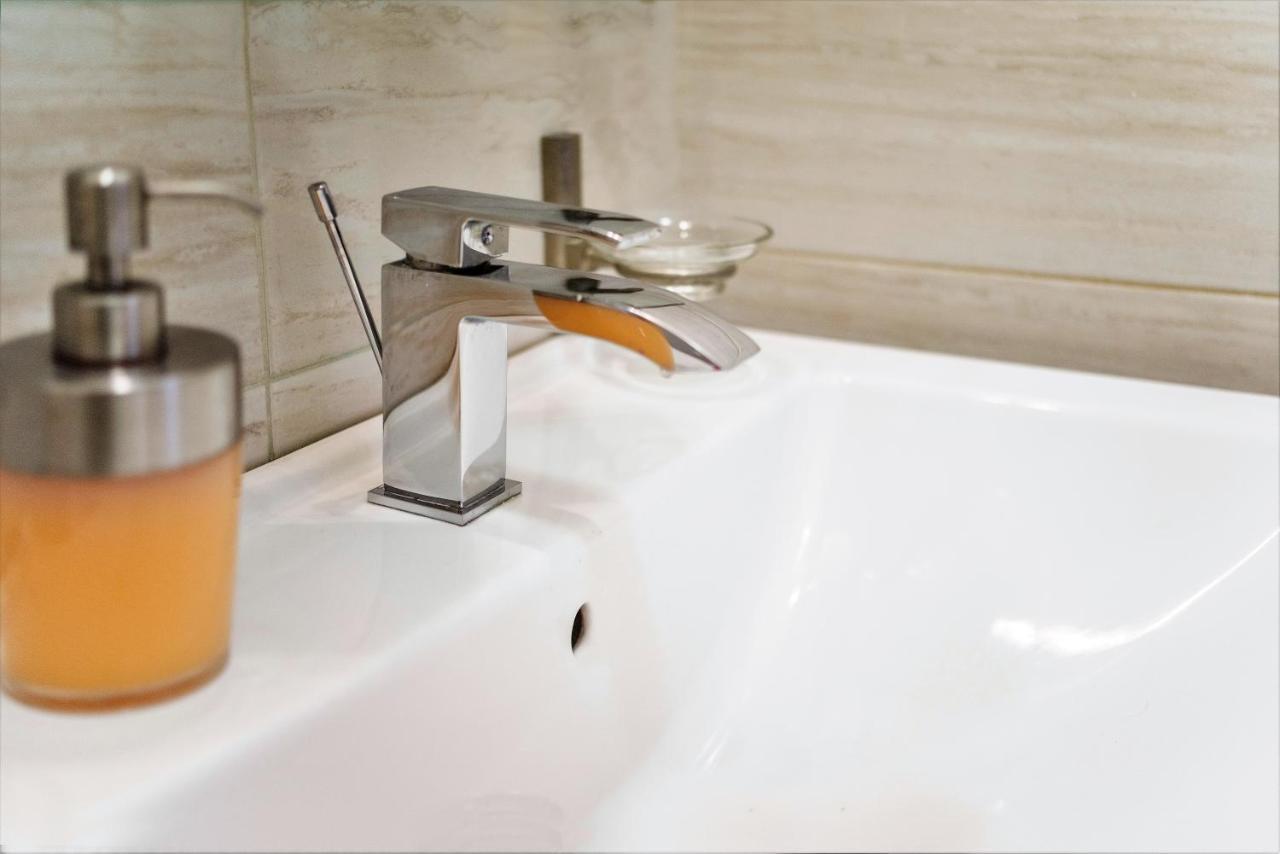 Apartmán Apartament Chmielna 5 Varšava Exteriér fotografie